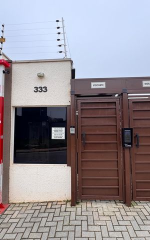 Casa de condomínio para alugar com 77m², 3 quartos e 2 vagas Casa de condomínio para alugar com 77m², 3 quartos e 2 vagasFachada e portaria