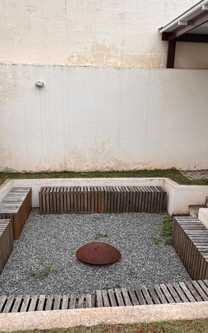 Casa de condomínio para alugar com 77m², 3 quartos e 2 vagas Casa de condomínio para alugar com 77m², 3 quartos e 2 vagasÁrea comum - Piscina