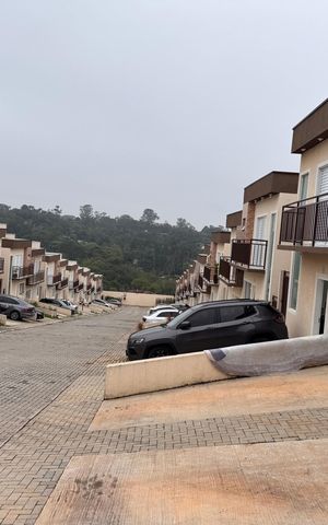 Casa de condomínio para alugar com 77m², 3 quartos e 2 vagas Casa de condomínio para alugar com 77m², 3 quartos e 2 vagasÁrea comum
