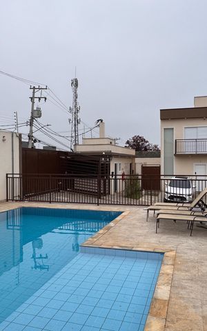 Casa de condomínio para alugar com 77m², 3 quartos e 2 vagas Casa de condomínio para alugar com 77m², 3 quartos e 2 vagasÁrea comum - Piscina