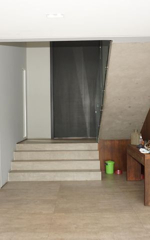 Casa de condomínio para alugar com 460m², 4 quartos e 4 vagasSala