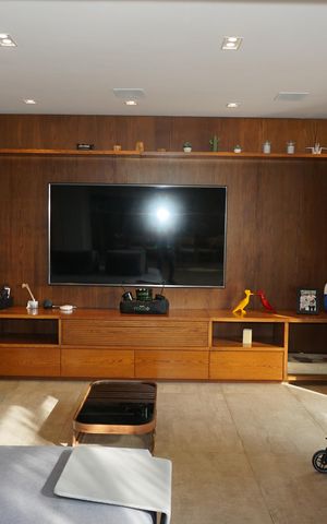 Casa de condomínio para alugar com 460m², 4 quartos e 4 vagasSala