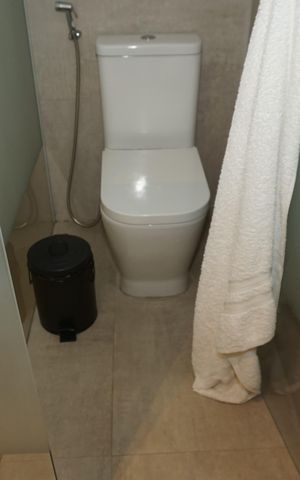 Casa de condomínio para alugar com 460m², 4 quartos e 4 vagasBanheiro da Suíte 4