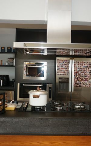 Casa de condomínio para alugar com 460m², 4 quartos e 4 vagasCozinha