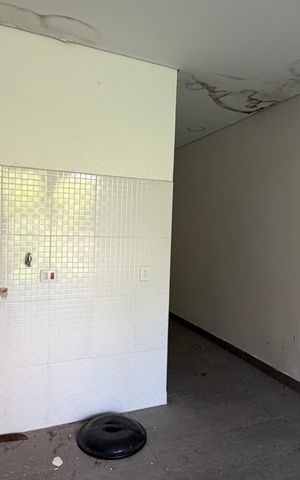 Casa de condomínio para alugar com 400m², 4 quartos e 4 vagas