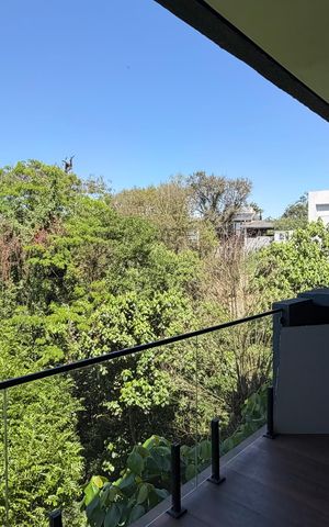 Casa de condomínio para alugar com 400m², 4 quartos e 4 vagas