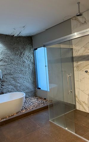 Casa de condomínio para alugar com 400m², 4 quartos e 4 vagas