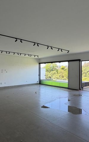 Casa de condomínio para alugar com 400m², 4 quartos e 4 vagas