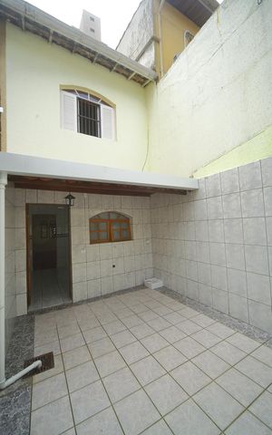 Casa para alugar com 100m², 2 quartos e 1 vagaVista Interna 