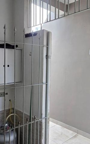 Casa para alugar com 65m², 2 quartos e 1 vaga Casa para alugar com 65m², 2 quartos e 1 vagaÁrea de Serviço