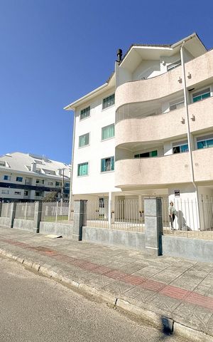 Apartamento para alugar com 200m², 3 quartos e 2 vagasVista da Rua