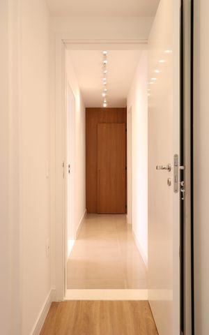 Apartamento para alugar com 86m², 2 quartos e sem vagaCorredor 