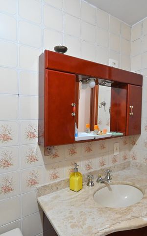 Apartamento à venda com 57m², 2 quartos e 1 vagaBanheiro da Suíte