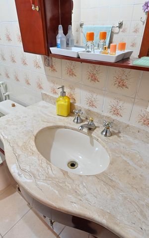 Apartamento à venda com 57m², 2 quartos e 1 vagaBanheiro da Suíte