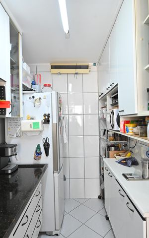 Apartamento à venda com 57m², 2 quartos e 1 vagaCozinha