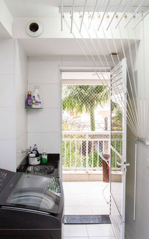 Apartamento à venda com 66m², 3 quartos e 1 vagaÁrea de Serviço