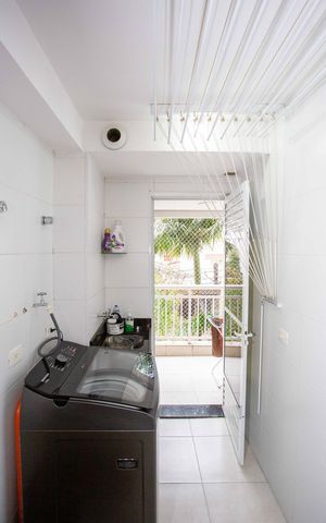Apartamento à venda com 66m², 3 quartos e 1 vagaÁrea de Serviço