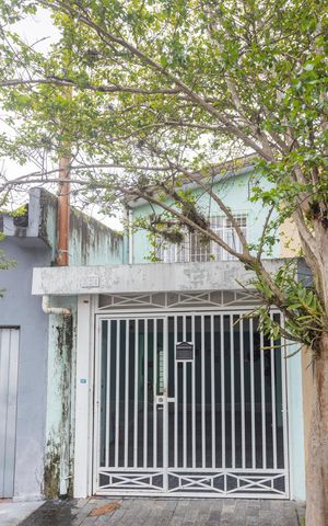 Casa para alugar com 70m², 2 quartos e 1 vagaFachada