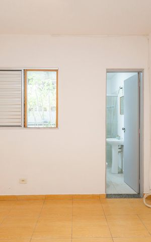 Casa para alugar com 70m², 2 quartos e 1 vagaQuarto Suíte