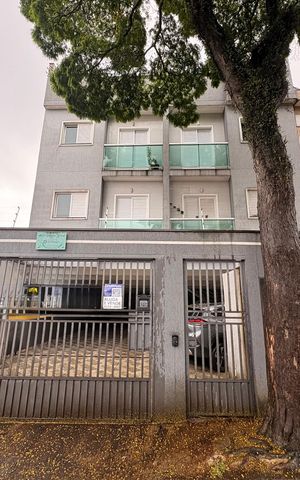 Apartamento à venda com 100m², 2 quartos e 1 vagaFachada + plaquinha NEBF-234