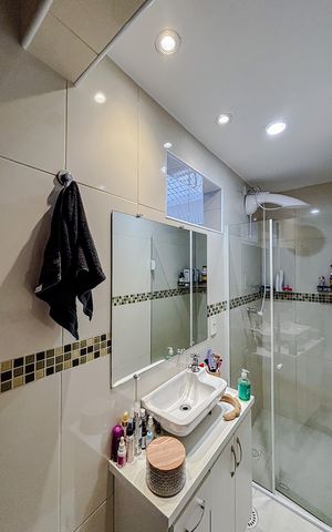 Apartamento para alugar com 75m², 2 quartos e 1 vagaBanheiro da Suíte