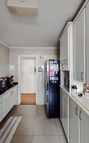 Apartamento para alugar com 75m², 2 quartos e 1 vagaCozinha