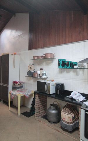 Casa para alugar com 230m², 3 quartos e 1 vagaÁrea de Serviço