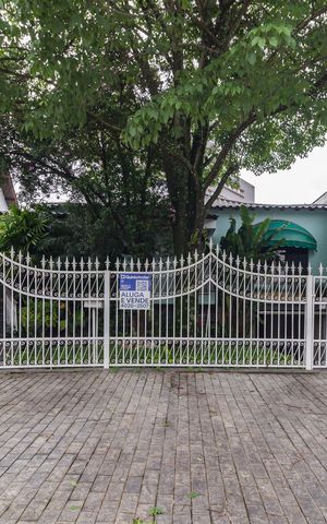 Casa para alugar com 600m², 5 quartos e sem vaga Casa para alugar com 600m², 5 quartos e sem vagaFachada