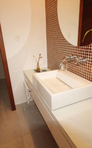 Apartamento à venda com 170m², 4 quartos e 2 vagasbanheiro 3