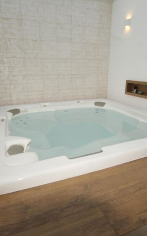 Apartamento à venda com 170m², 4 quartos e 2 vagasjacuzzi