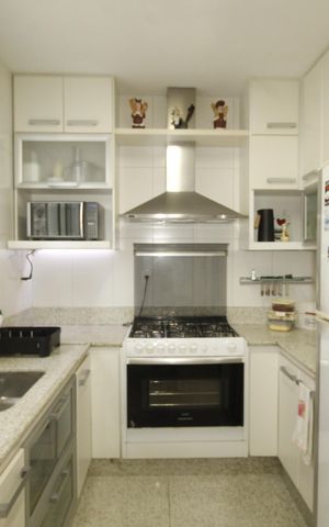 Apartamento à venda com 170m², 4 quartos e 2 vagascozinha
