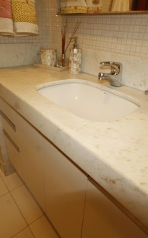 Apartamento à venda com 170m², 4 quartos e 2 vagasbanheiro 2
