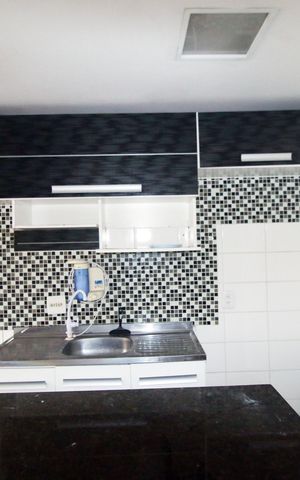 Apartamento à venda com 60m², 2 quartos e 2 vagasCozinha