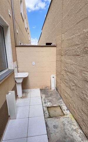 Casa de condomínio para alugar com 59m², 2 quartos e 1 vagaÁrea de Serviço