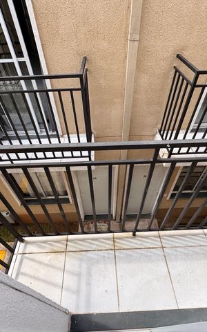 Casa de condomínio para alugar com 59m², 2 quartos e 1 vagaSacada