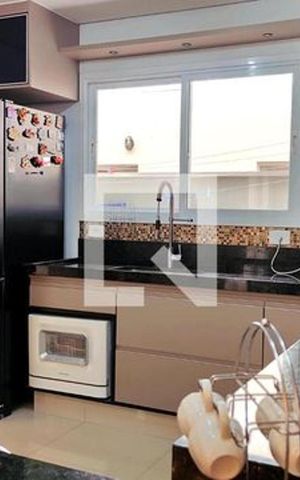 Casa à venda com 176m², 3 quartos e 4 vagas Casa à venda com 176m², 3 quartos e 4 vagasCozinha