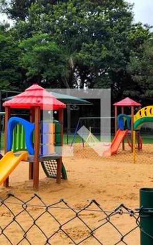Casa à venda com 176m², 3 quartos e 4 vagas Casa à venda com 176m², 3 quartos e 4 vagasÁrea externa