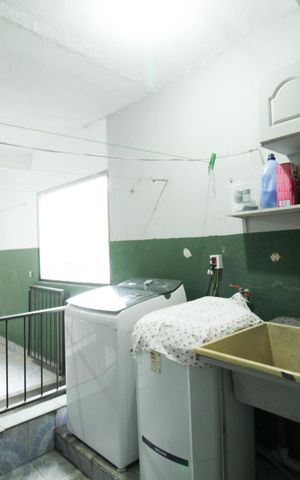Casa para alugar com 40m², 1 quarto e sem vaga Casa para alugar com 40m², 1 quarto e sem vagaÁrea de Serviço