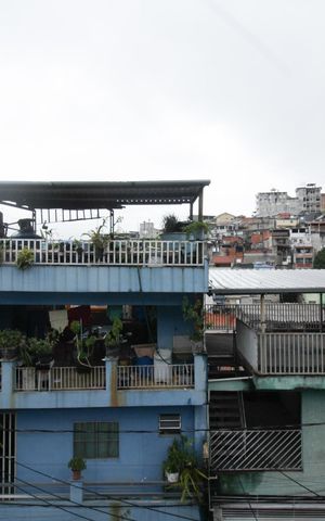 Casa para alugar com 40m², 1 quarto e sem vaga Casa para alugar com 40m², 1 quarto e sem vagaVaranda