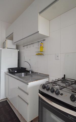 Apartamento para alugar com 74m², 2 quartos e 1 vagaCozinha 