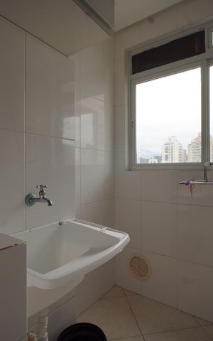 Apartamento para alugar com 74m², 2 quartos e 1 vagaÁrea de Serviço 