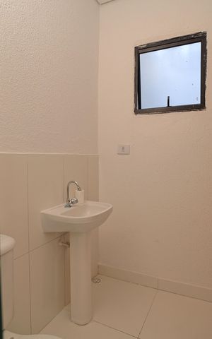 Apartamento para alugar com 48m², 2 quartos e sem vagaBanheiro