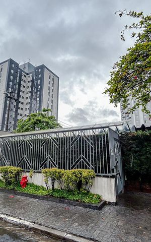 Apartamento para alugar com 50m², 2 quartos e 1 vagaFachada 