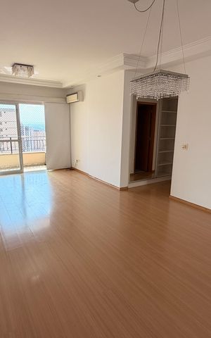Apartamento para alugar com 115m², 3 quartos e 3 vagas Apartamento para alugar com 115m², 3 quartos e 3 vagasSala de Jantar