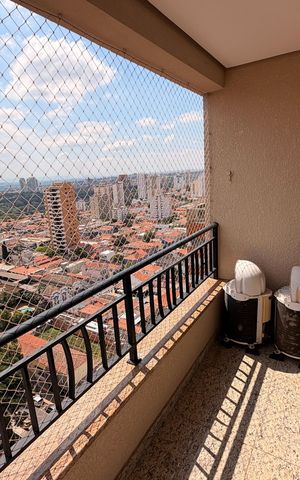 Apartamento para alugar com 115m², 3 quartos e 3 vagas Apartamento para alugar com 115m², 3 quartos e 3 vagasVaranda