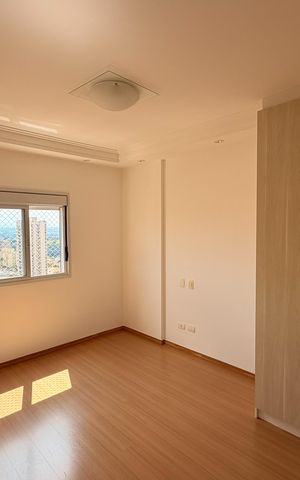 Apartamento para alugar com 115m², 3 quartos e 3 vagas Apartamento para alugar com 115m², 3 quartos e 3 vagasQuarto 2