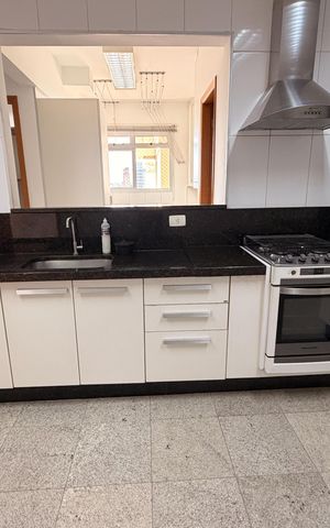 Apartamento para alugar com 115m², 3 quartos e 3 vagas Apartamento para alugar com 115m², 3 quartos e 3 vagasCozinha