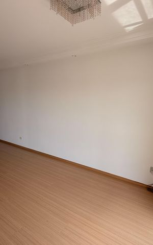 Apartamento para alugar com 115m², 3 quartos e 3 vagas Apartamento para alugar com 115m², 3 quartos e 3 vagassala