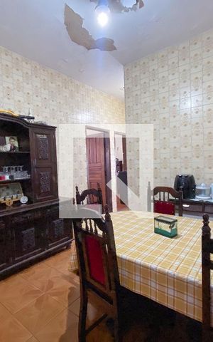 Casa à venda com 172m², 3 quartos e 3 vagas