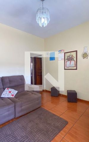 Casa à venda com 172m², 3 quartos e 3 vagas